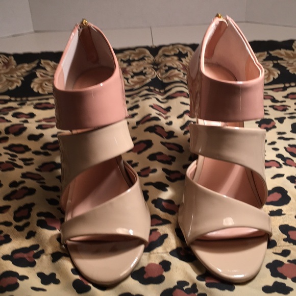 Julianne Hough Patent Leather Heels - Picture 2 of 6